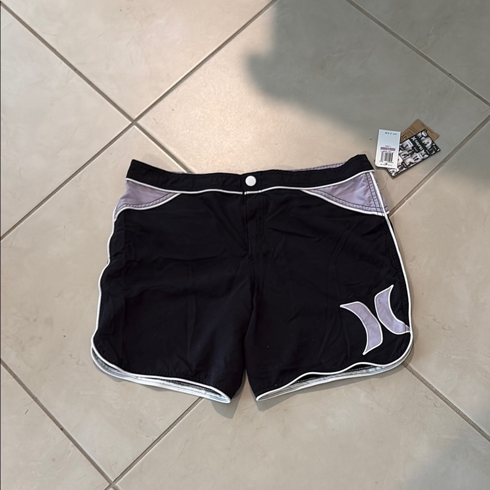NWT $41 juniors sz 11 Hurley shorts 699